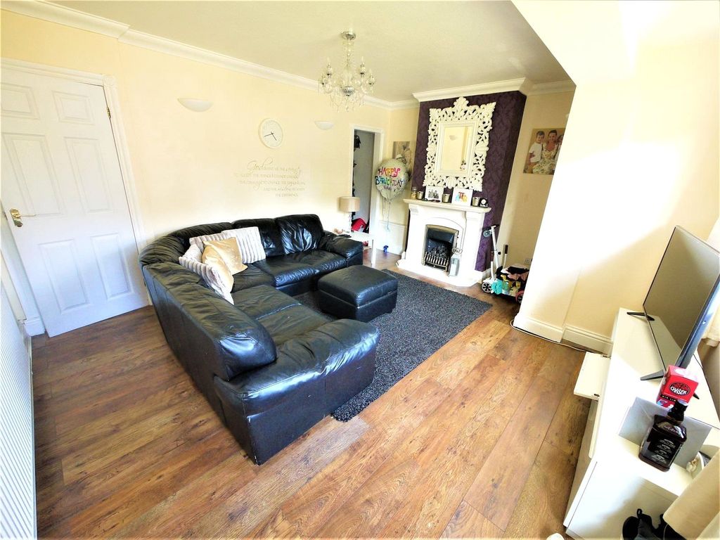 Property photo 2 of 8 Picture No. 02