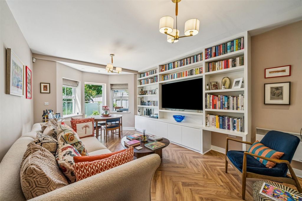 Property photo 1 of 18 8 (37).Jpg