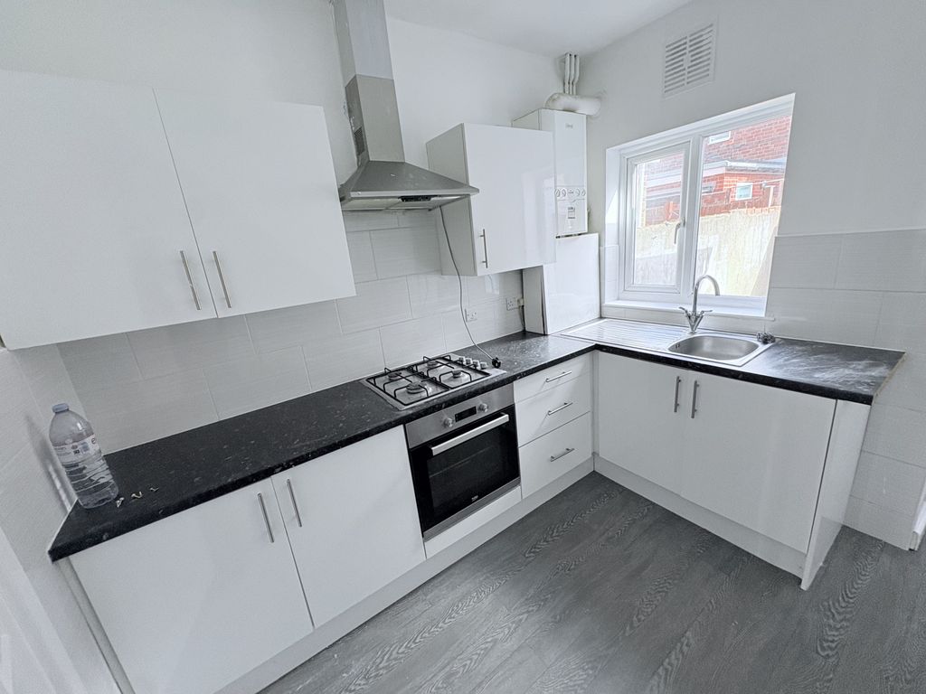 Property photo 2 of 7 Gallery