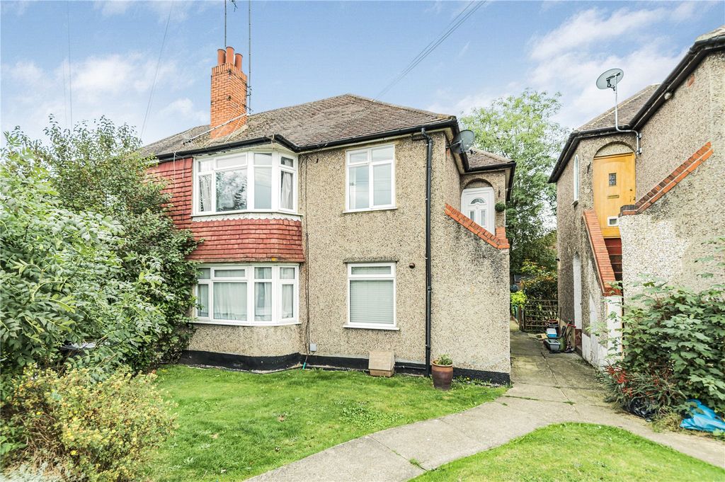 Property photo 3 of 9 Picture No. 14