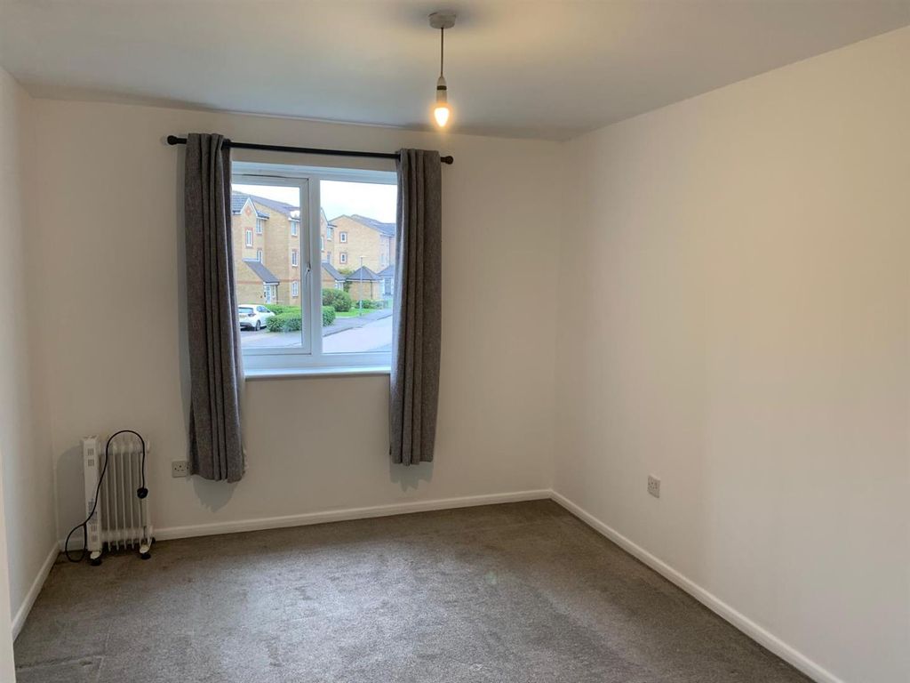 Property photo 2 of 6 8Bcb4E7B-7F34-43F3-B43E-5132445Bc899.Jpeg