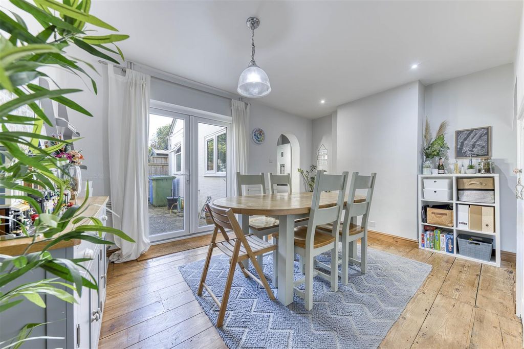 Property photo 3 of 19 Ba-10.Jpg