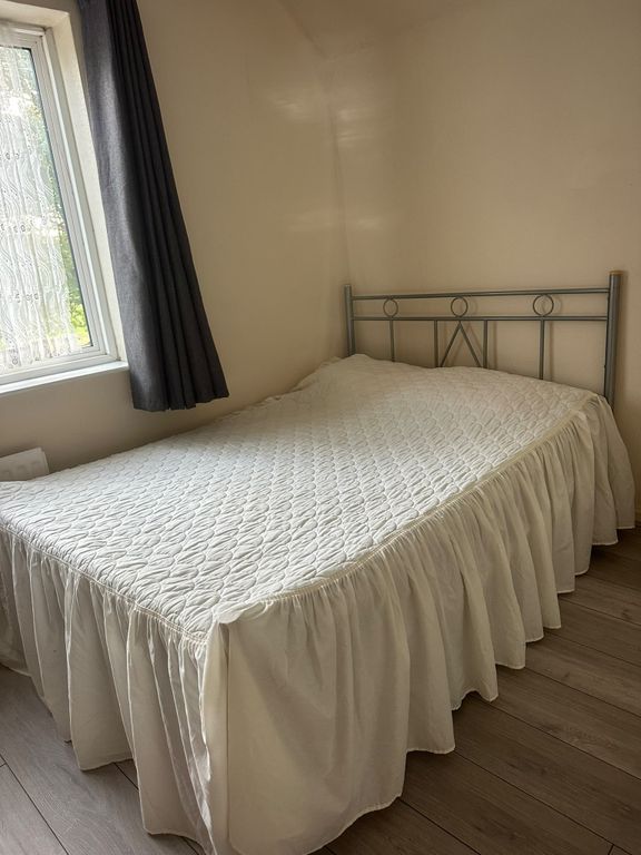 Property photo 1 of 2