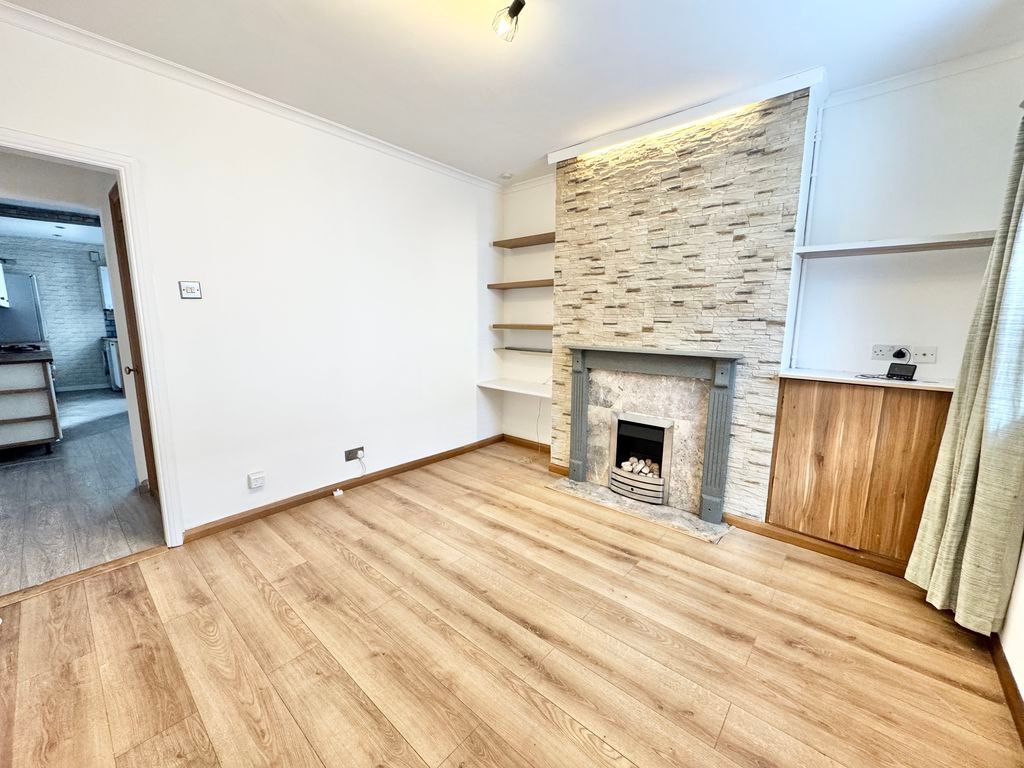 Property photo 2 of 16 Photo 18