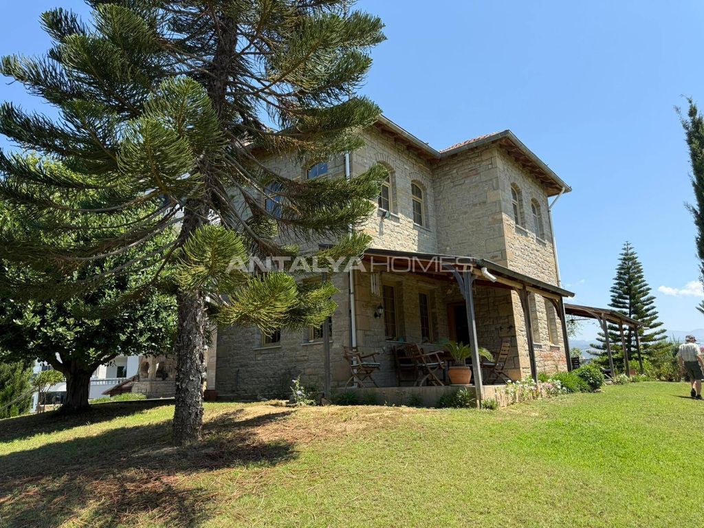 Property photo 3 of 33