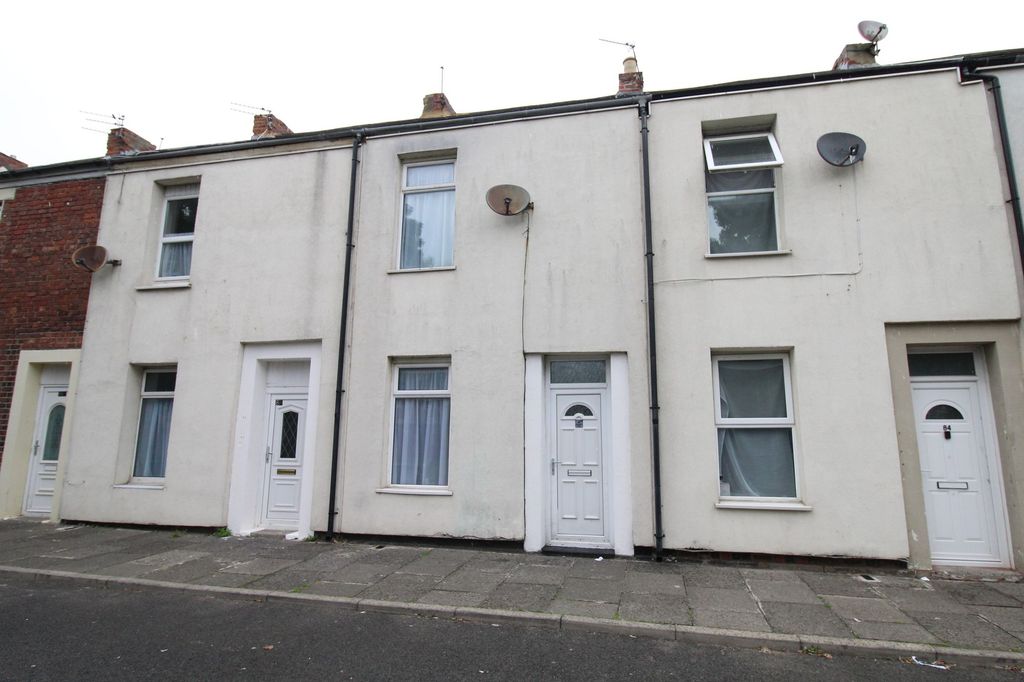 Property photo 1 of 11