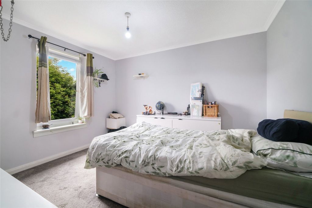 Additional image 9 of 3 bed flat for saleLangton Place, Newton Mearns, Glasgow, East Renfrewshire G77