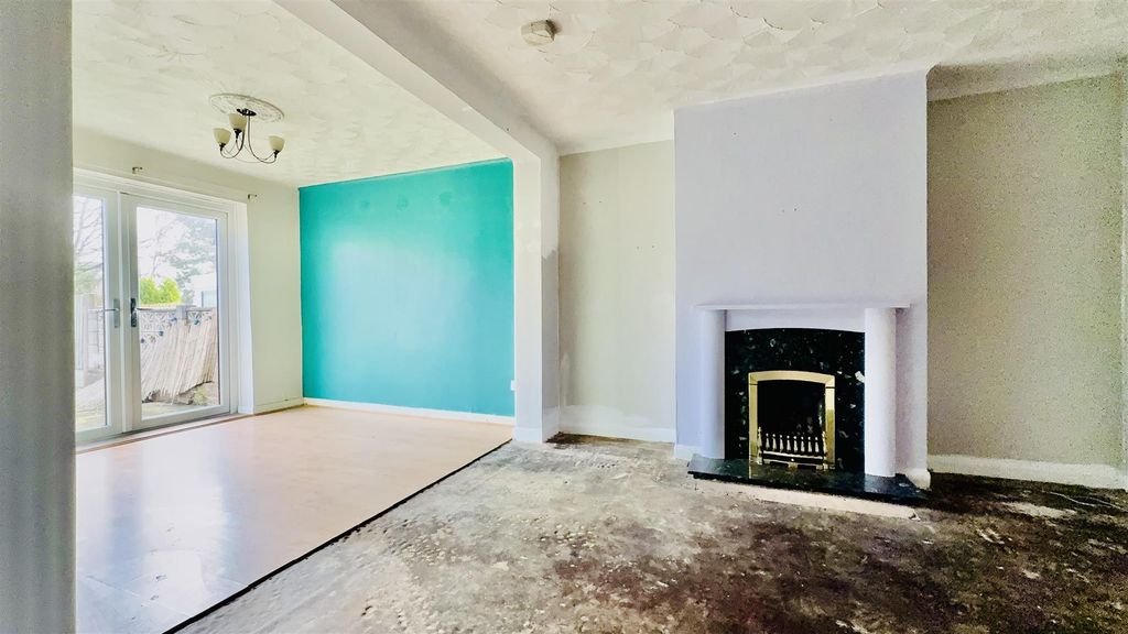 Property photo 3 of 18 Fullsizerender-13.Jpeg