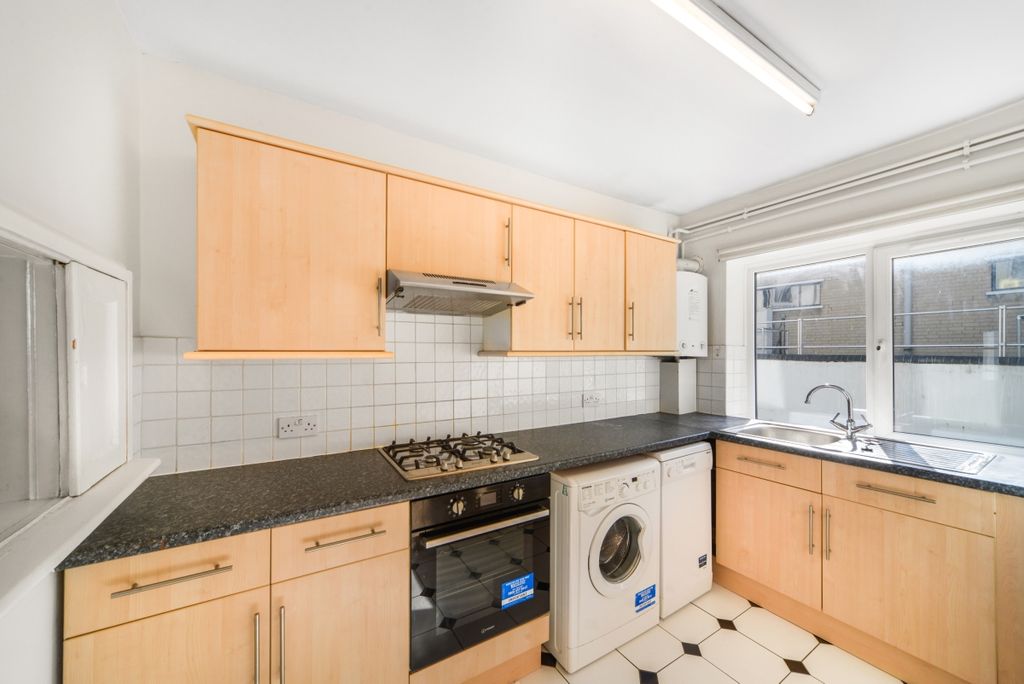 Property photo 2 of 10 Dsc_5943_High