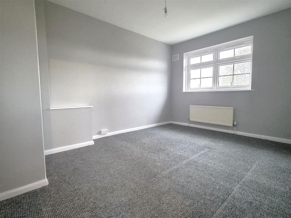 Property photo 1 of 13 Bedroom One