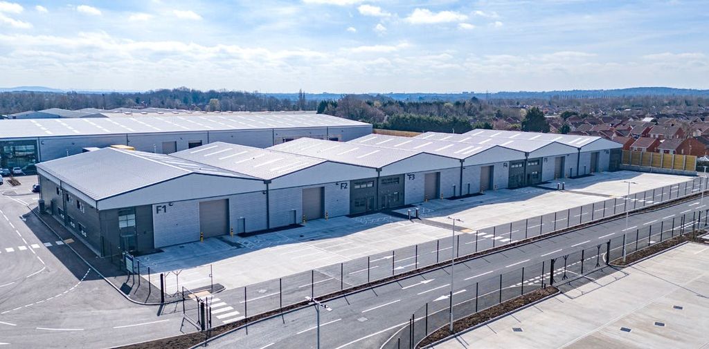 Property photo 1 of 8 Image 2