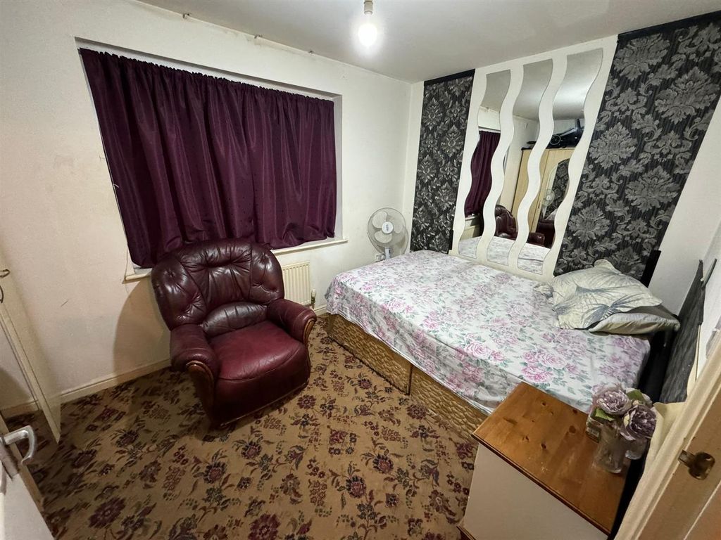 Property photo 3 of 6 1.Jpg