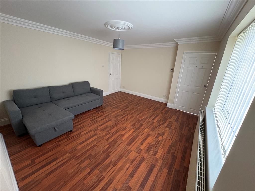 Property photo 3 of 10 Image