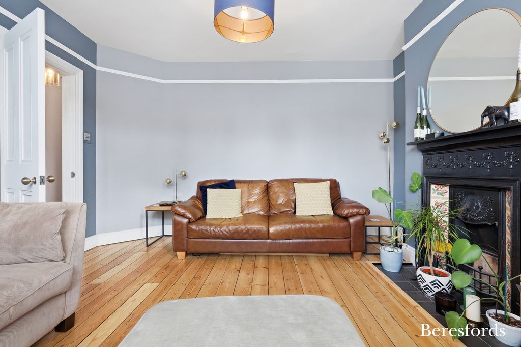 Property photo 3 of 22 Picture 3