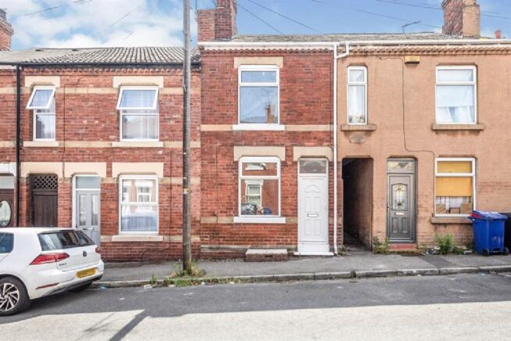 Property photo 1 of 16