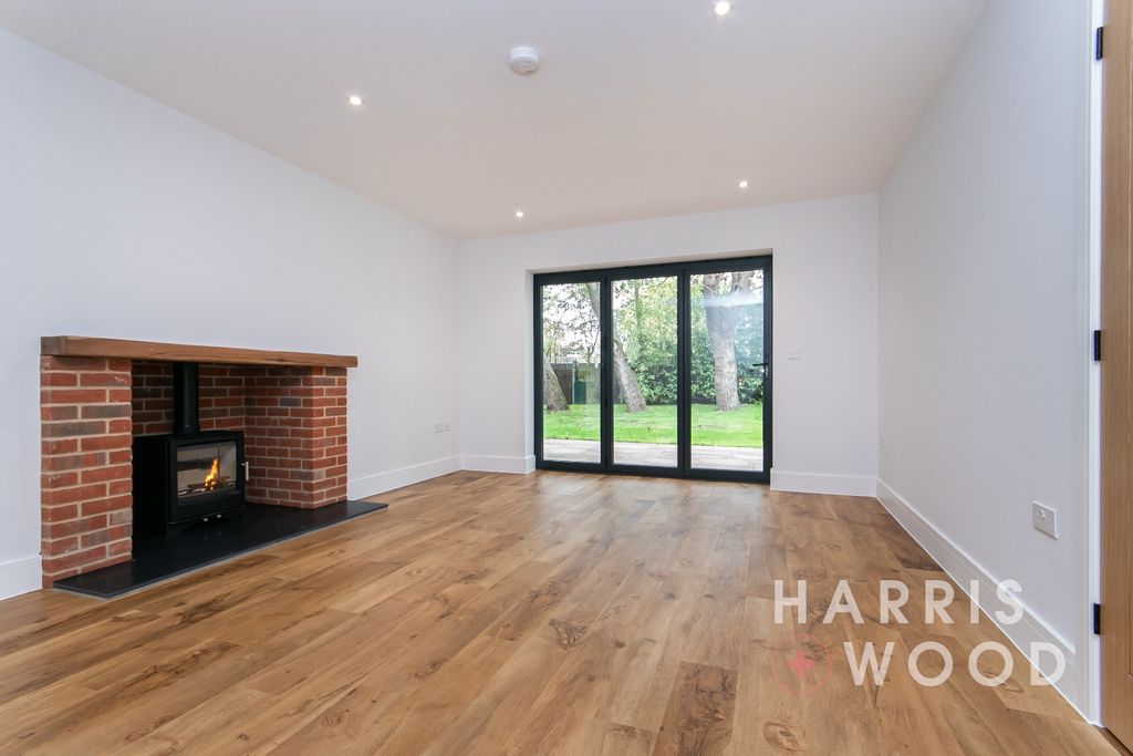 Property photo 3 of 51 4608305