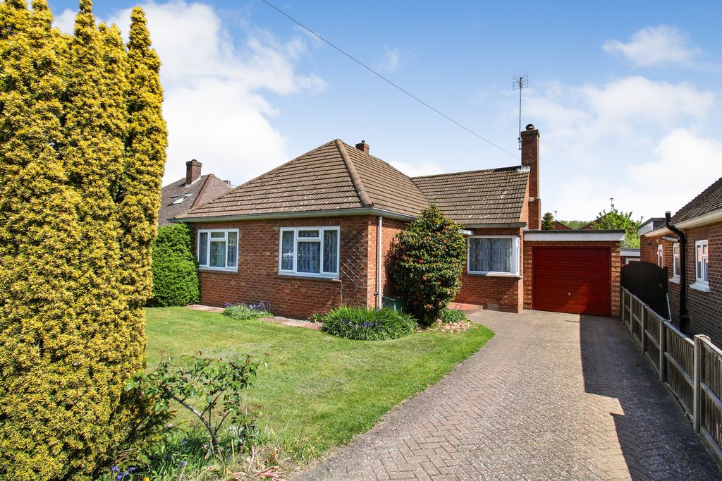 Property photo 1 of 12