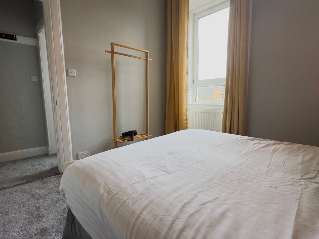 Property photo 2 of 11 Photo 2