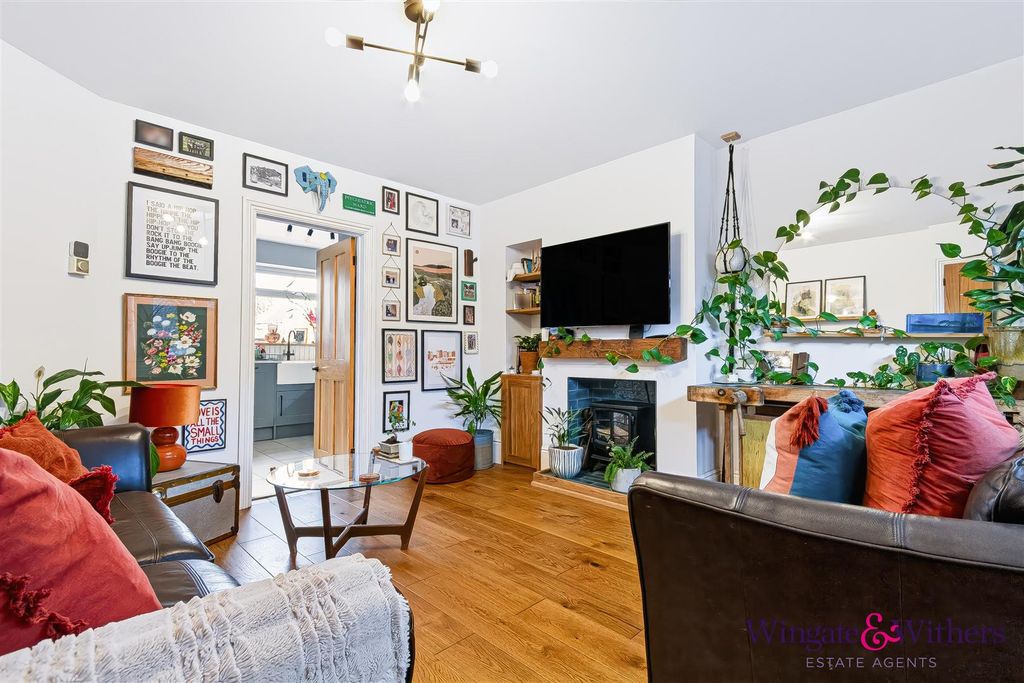 Property photo 3 of 18 3 (1).Jpg