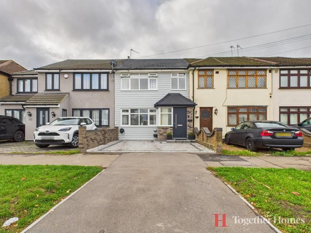 Property photo 1 of 20 Front