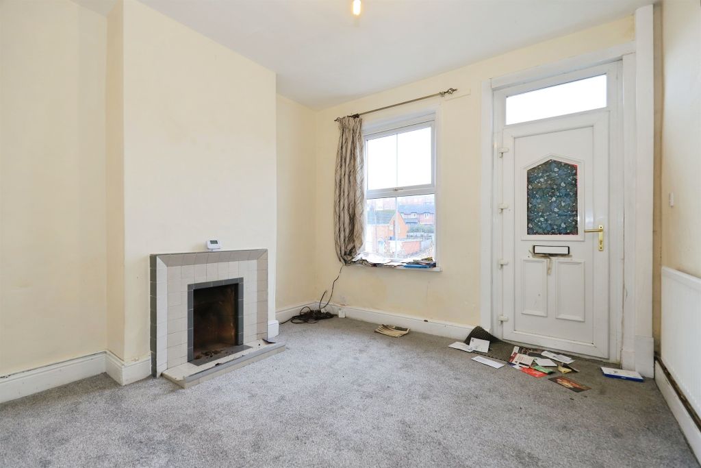 Property photo 2 of 21