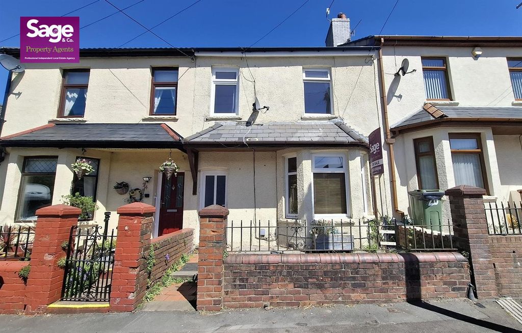 Property photo 1 of 29