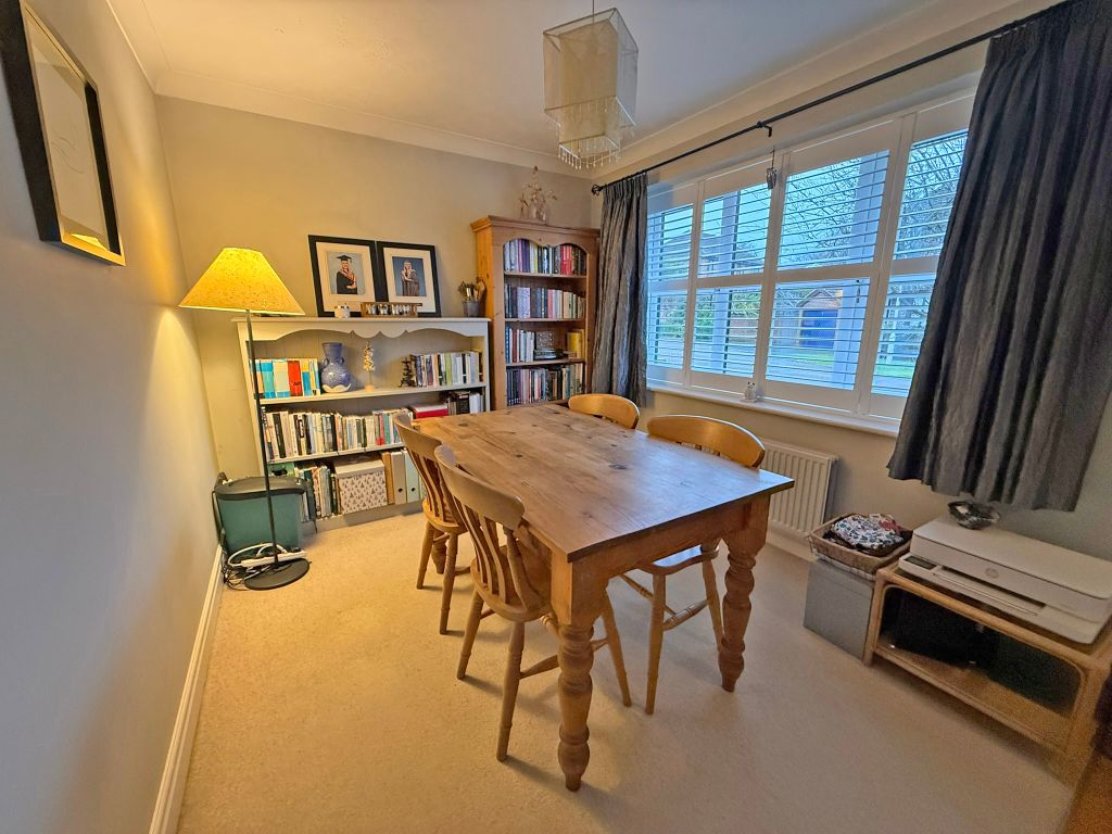 Property photo 3 of 11 Img_7009