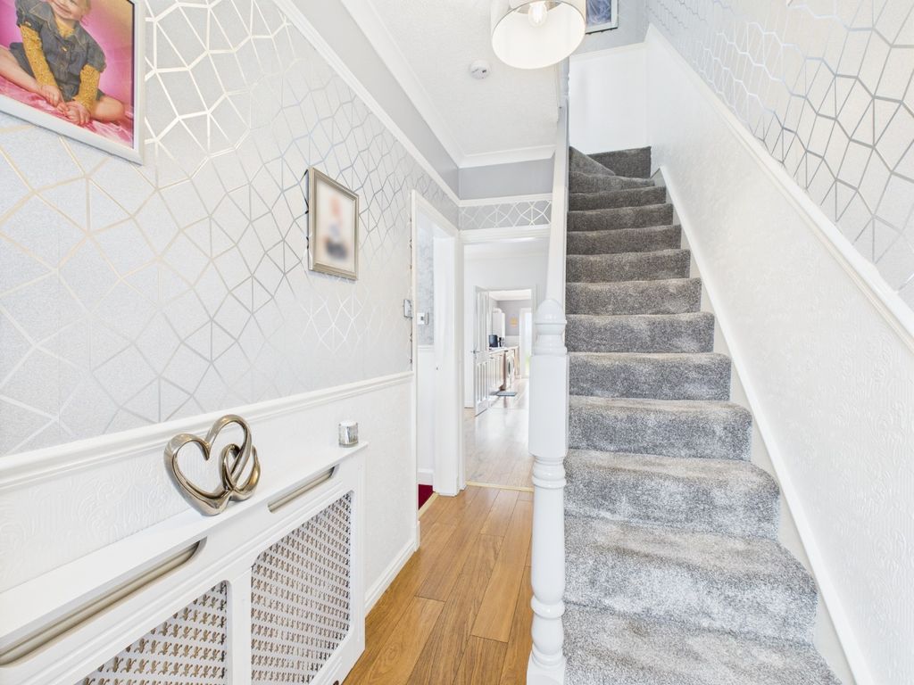 Property photo 2 of 15 4350974