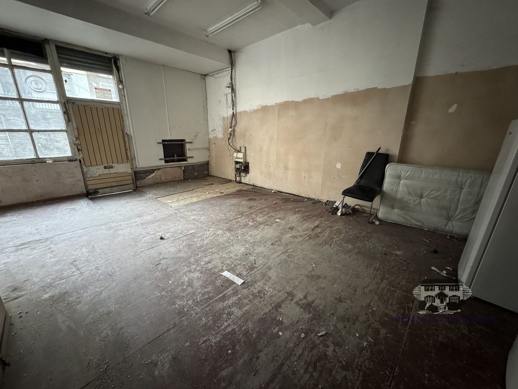 Property photo 3 of 22 Main Shop Area