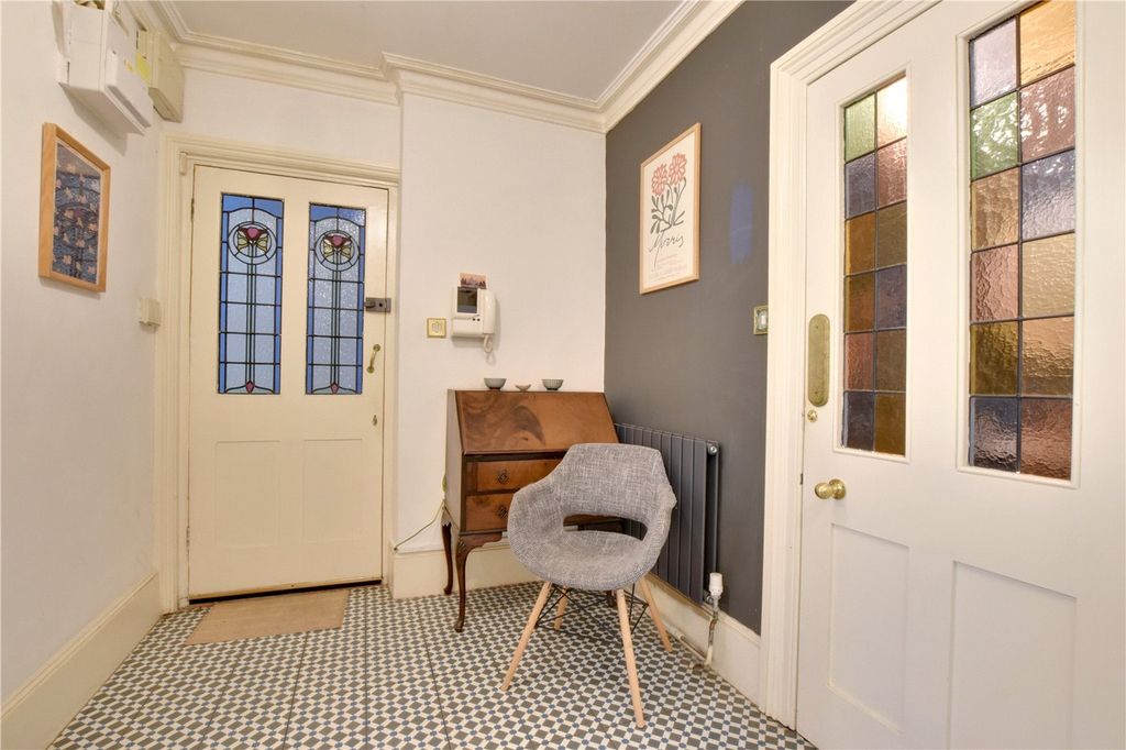Property photo 2 of 21 Picture No. 20