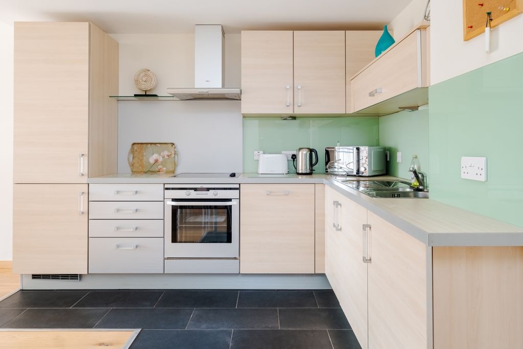 Property photo 3 of 17 Graham Street