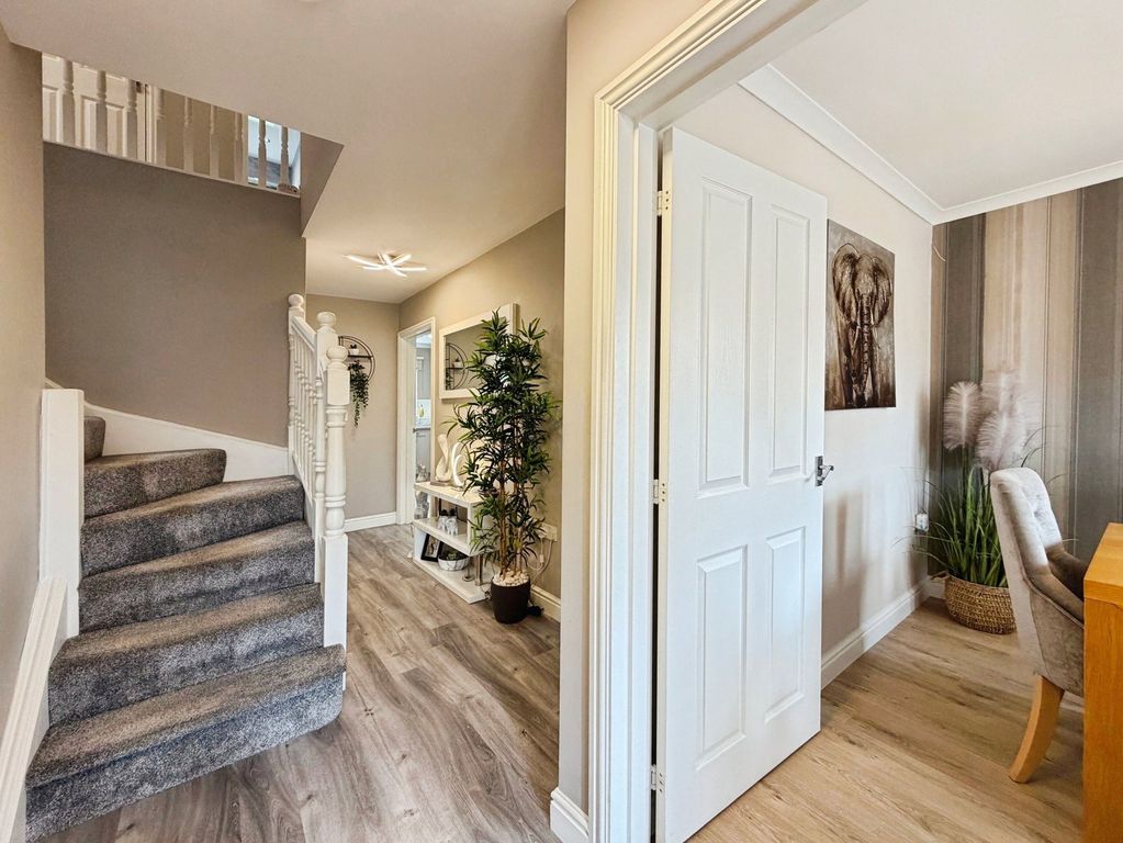 Additional image 16 of 4 bed detached house for sale100 Stanley Road, Brampton CA8