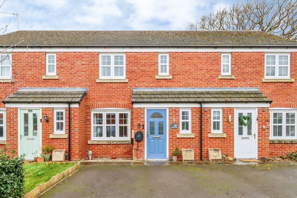 Property photo 1 of 12 Description