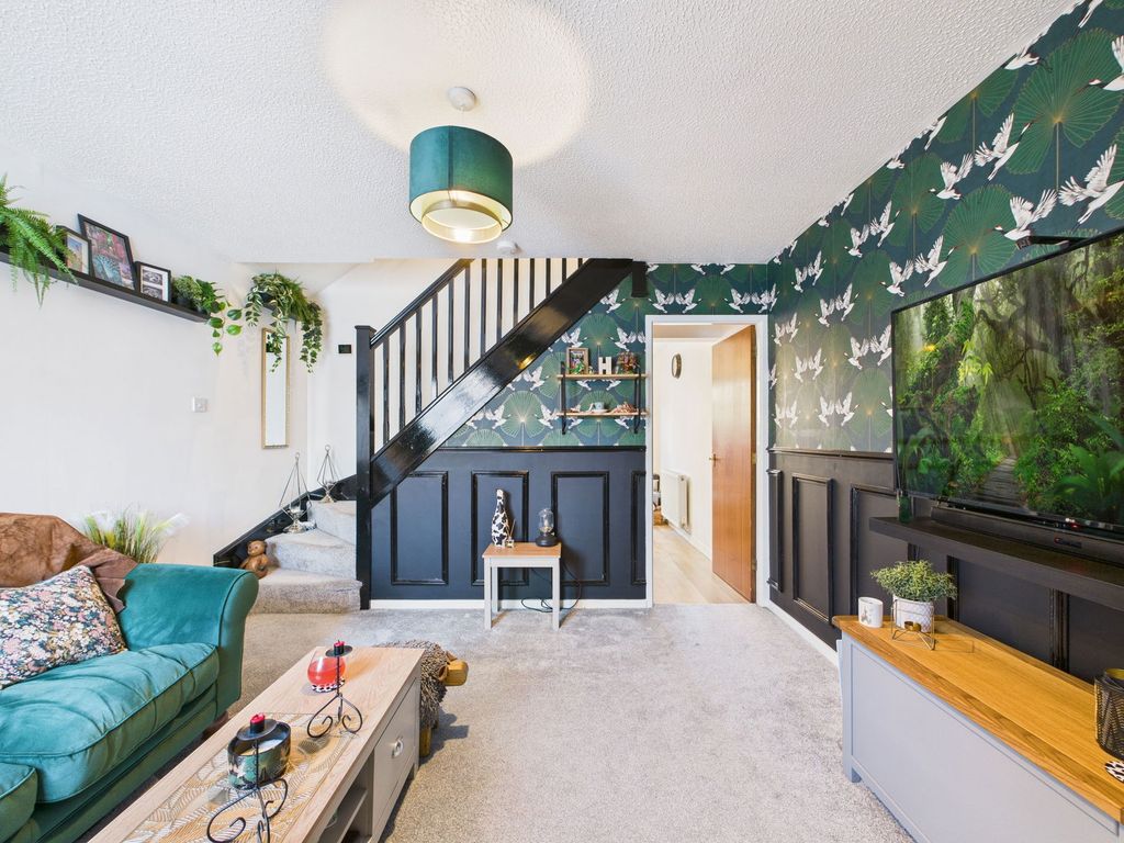 Property photo 2 of 21