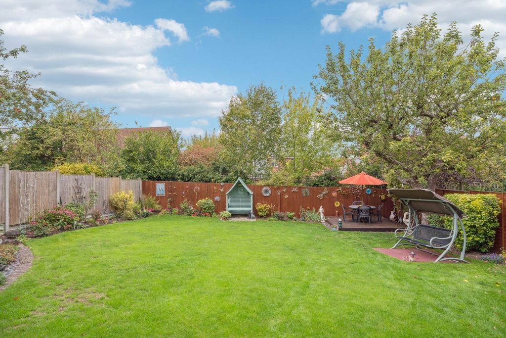 Property photo 3 of 21