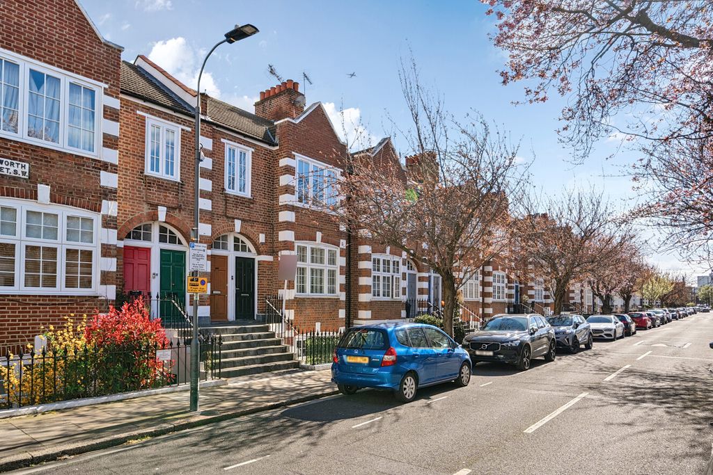 Property photo 2 of 14 1-69c68422c463E-1...