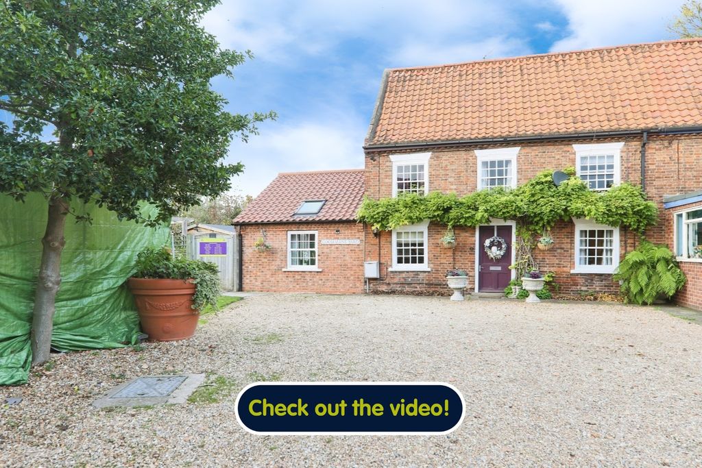 Property photo 2 of 33 3709546