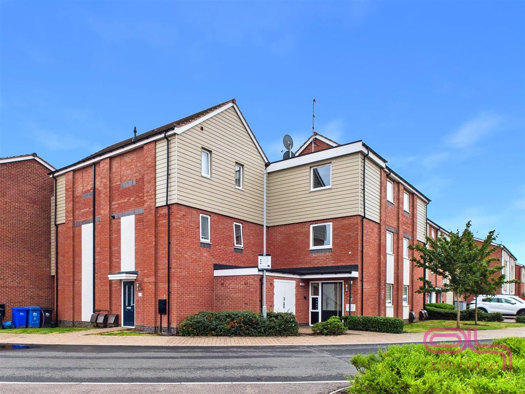 Property photo 2 of 17 Drakelowe House, Burton On Trent (19).Jpg
