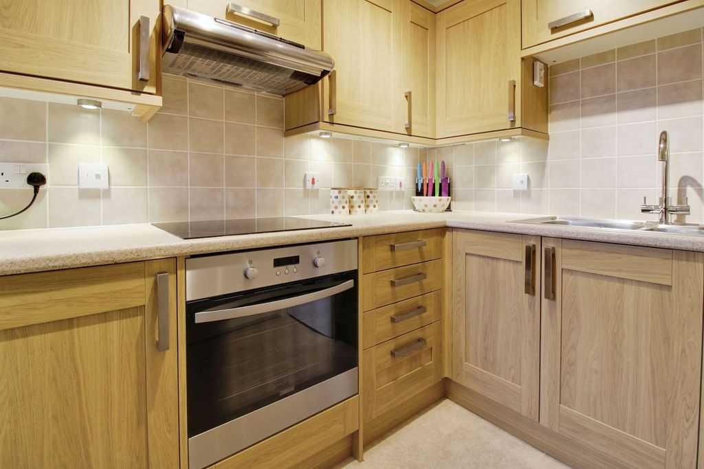 Property photo 3 of 7