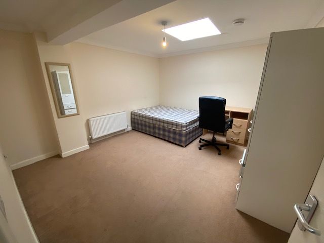 Property photo 3 of 9 Images