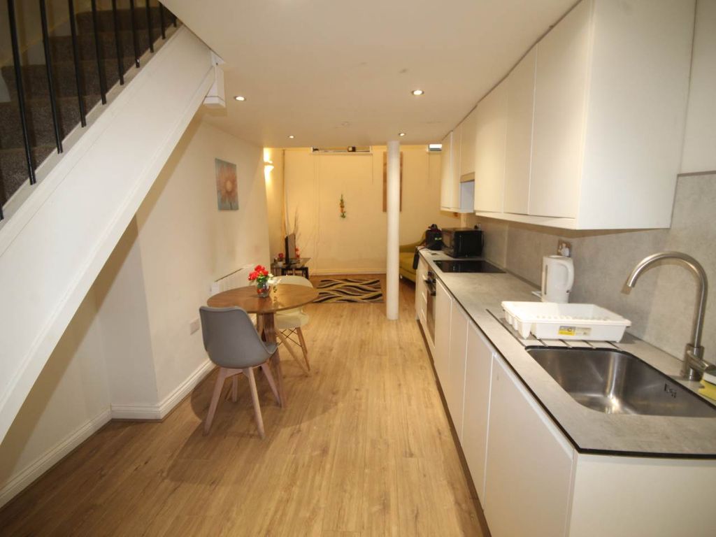 Property photo 2 of 17 Img_4240