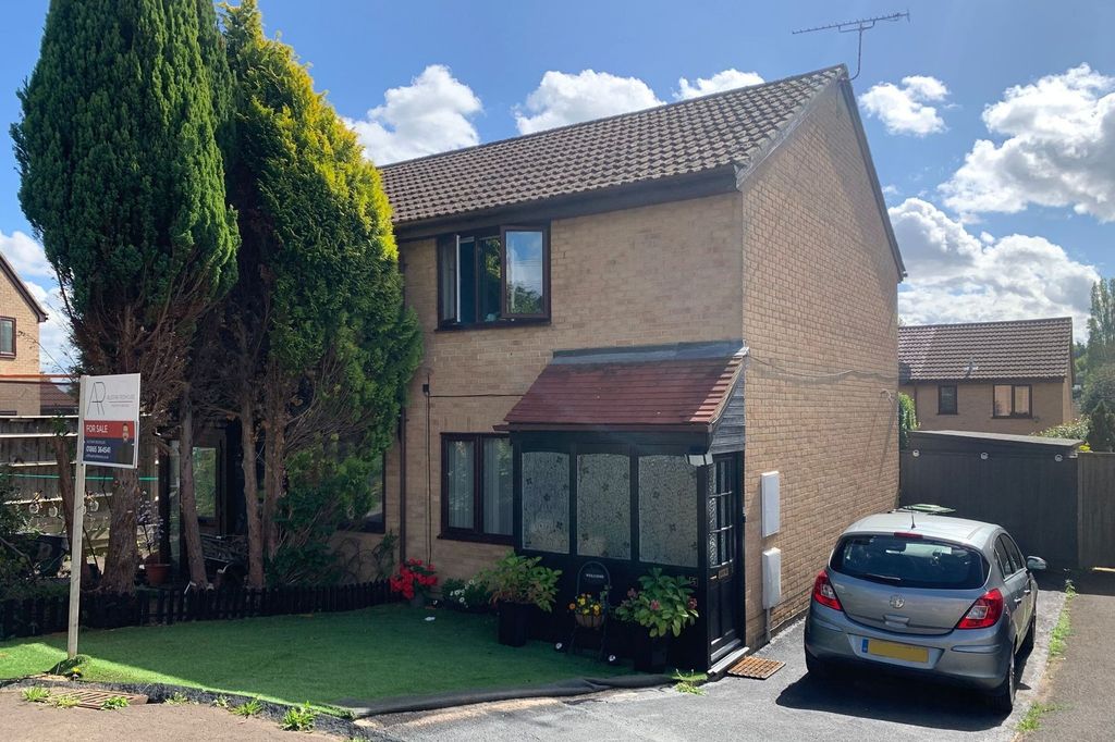 Property photo 1 of 13
