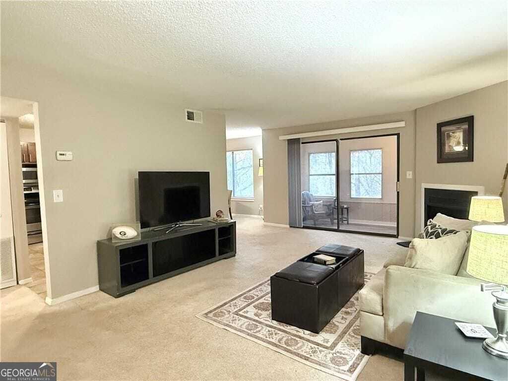 Property photo 3 of 31 <Alttext/>
