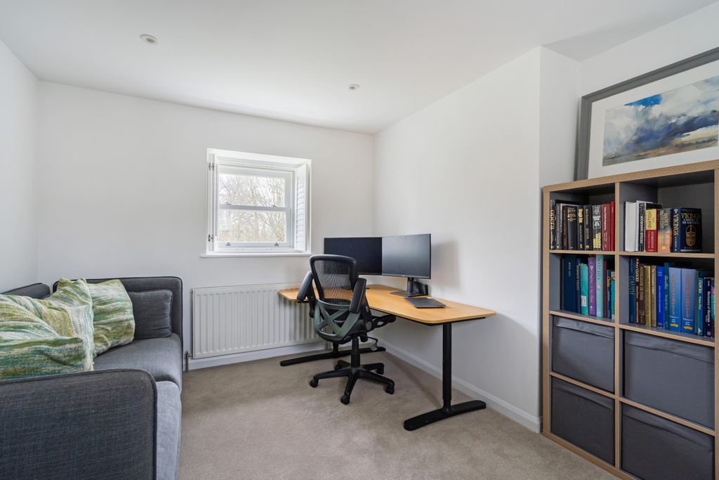 Additional image 9 of 5 bed terraced house for saleHampton Court Road, East Molesey KT8