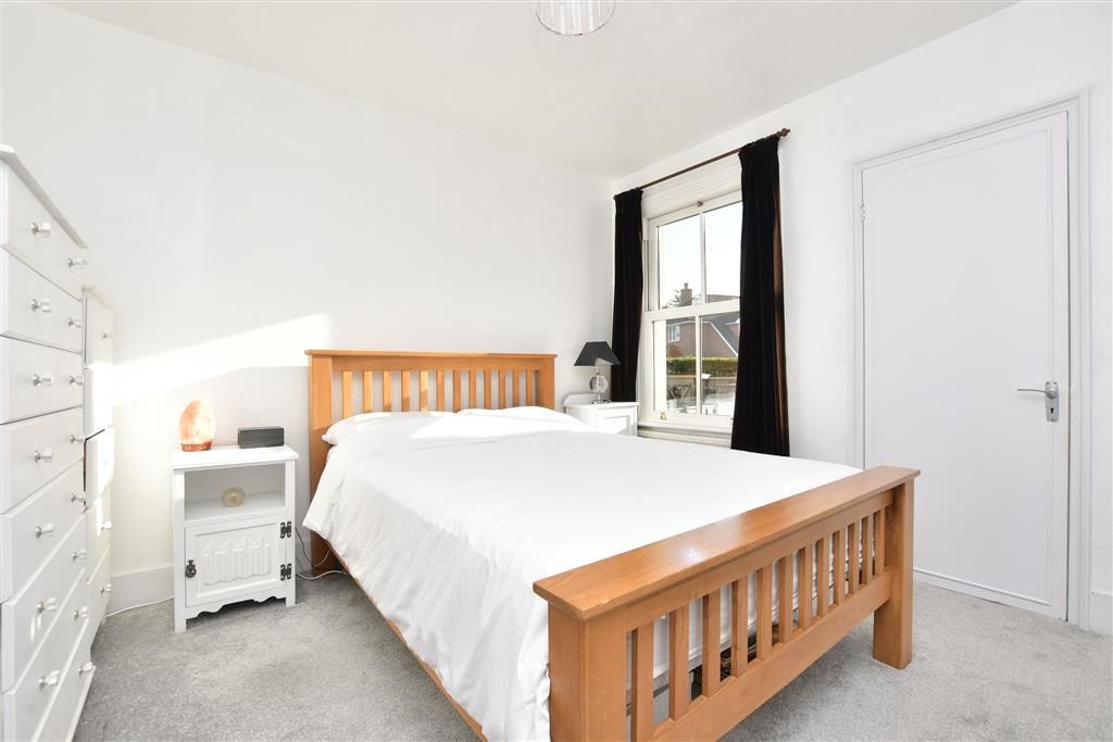 Property photo 1 of 16 Bedroom 3