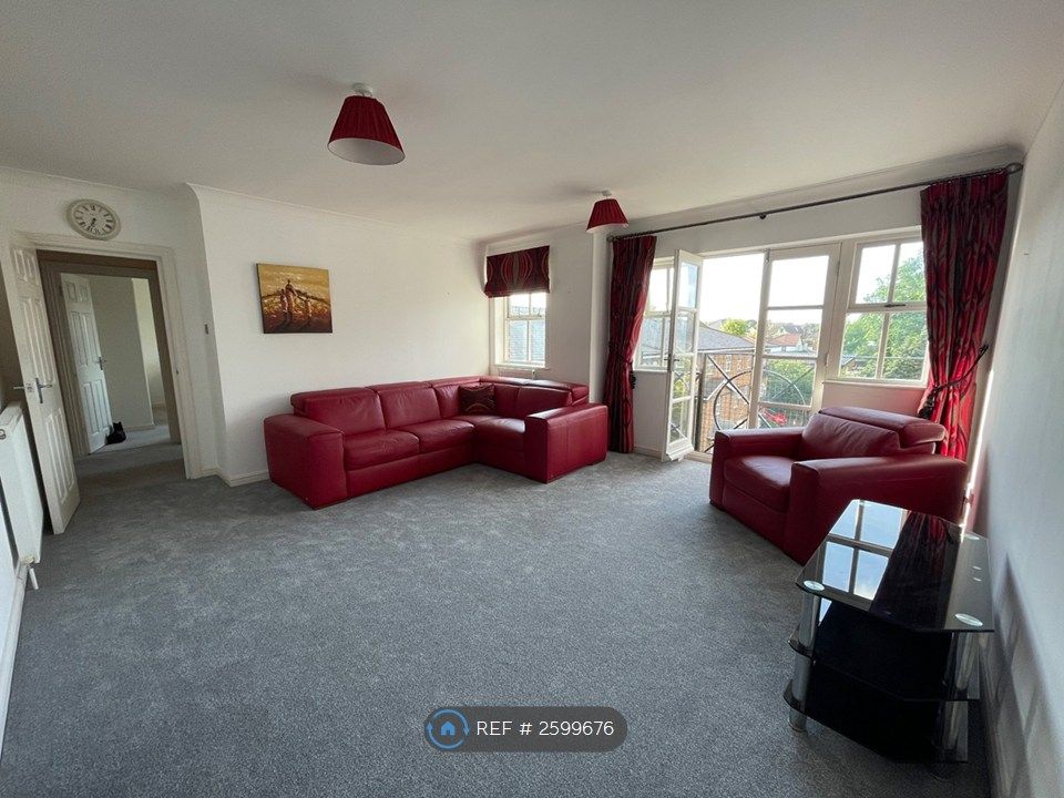 Property photo 2 of 14