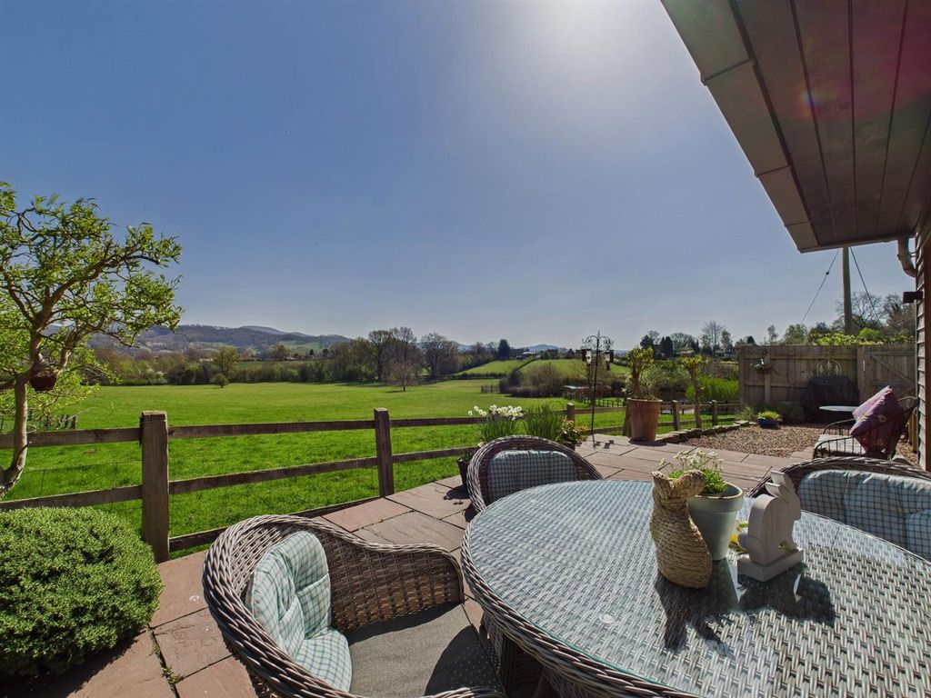 Property photo 3 of 43 Cam02541G0-Pr0435-Still059.Jpg