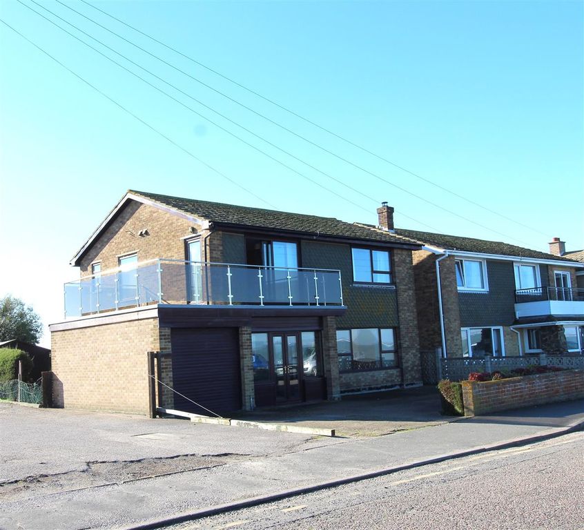 Property photo 2 of 29