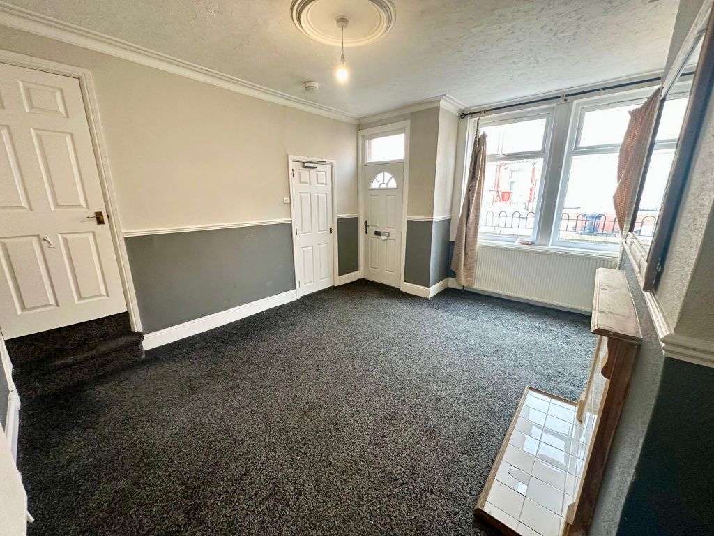 Property photo 2 of 7 Bedroom 1