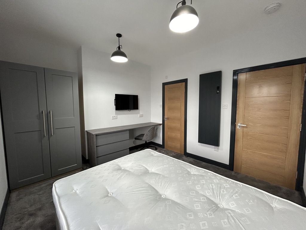 Property photo 3 of 3 Img_1935